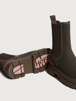 BOTA LAKE TOPO