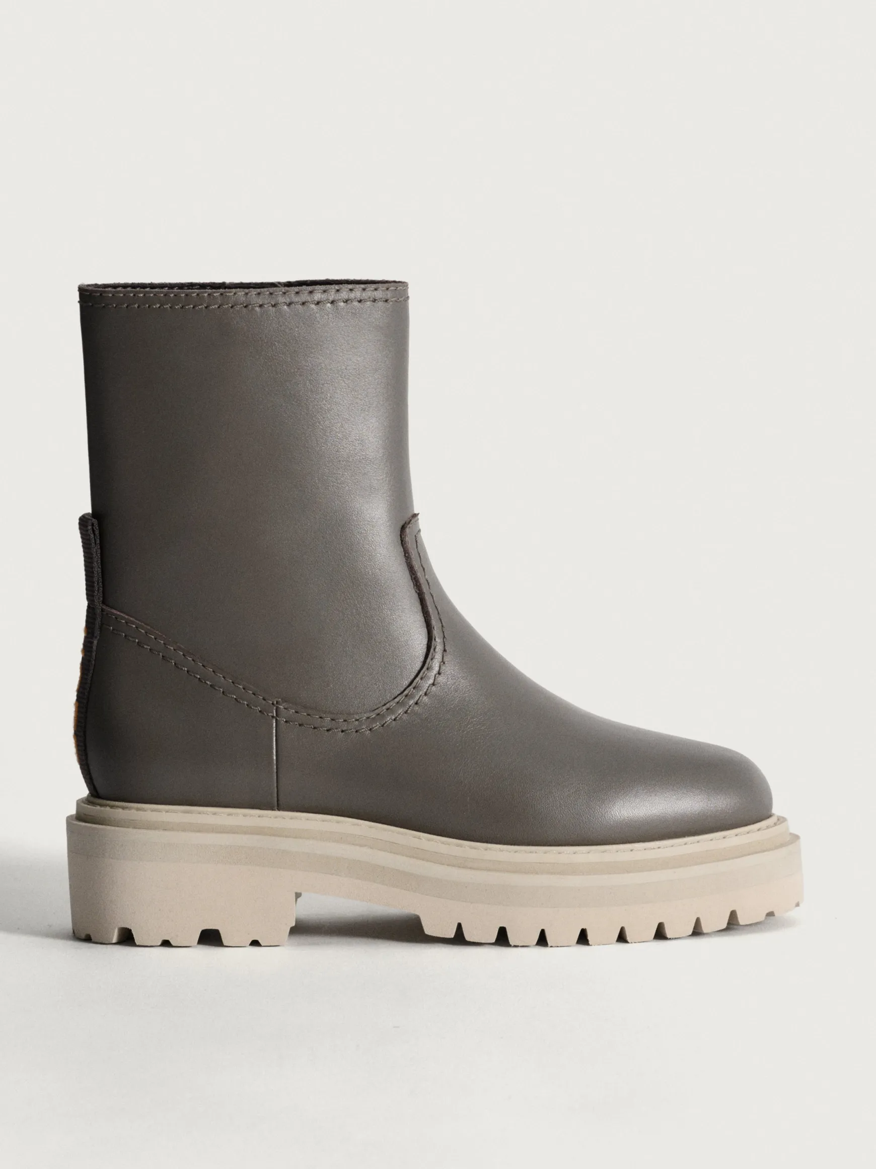 BOTA PIEL OFFICE GRIS