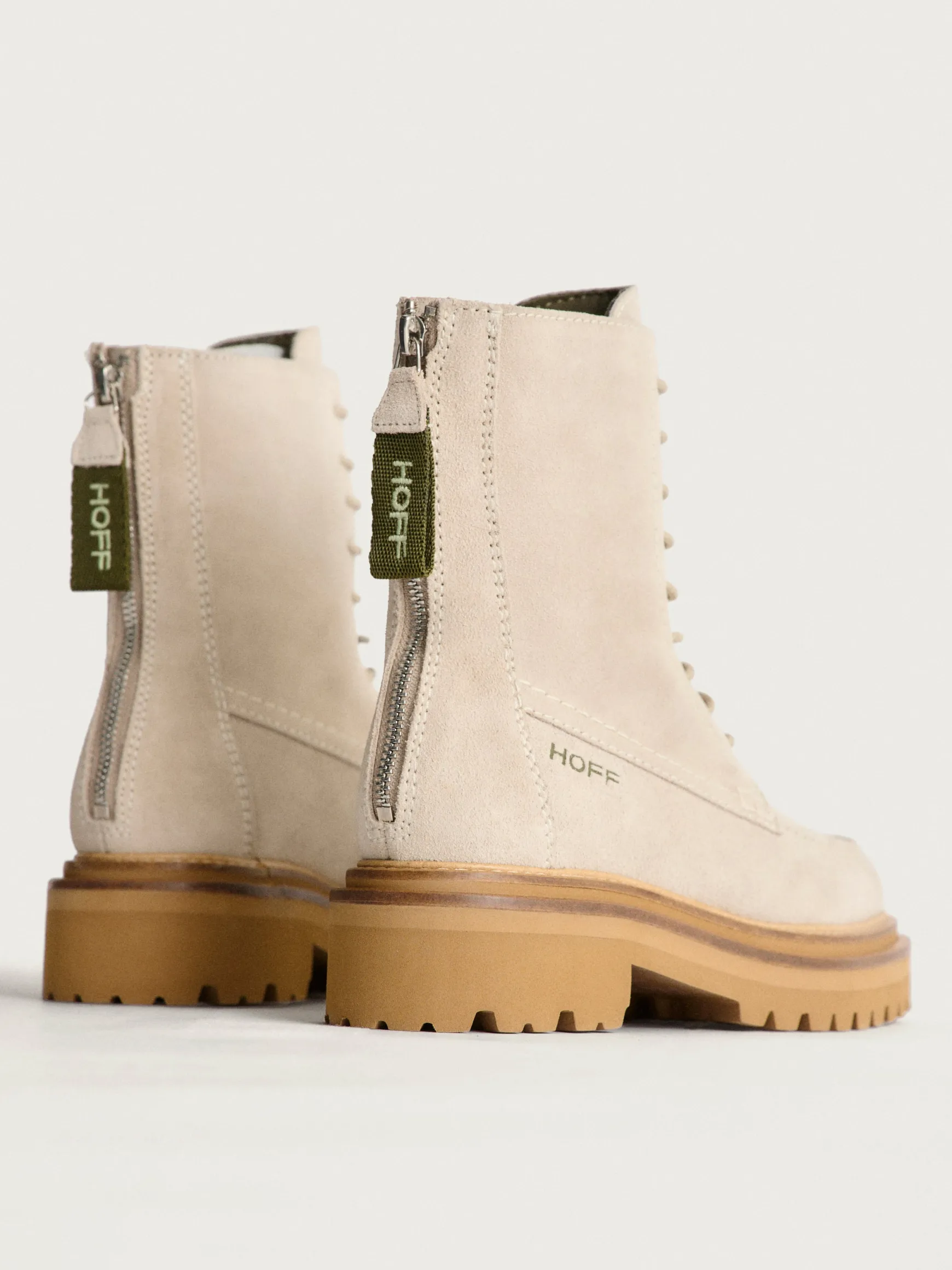 BOTA SERRAJE DESERT BEIGE
