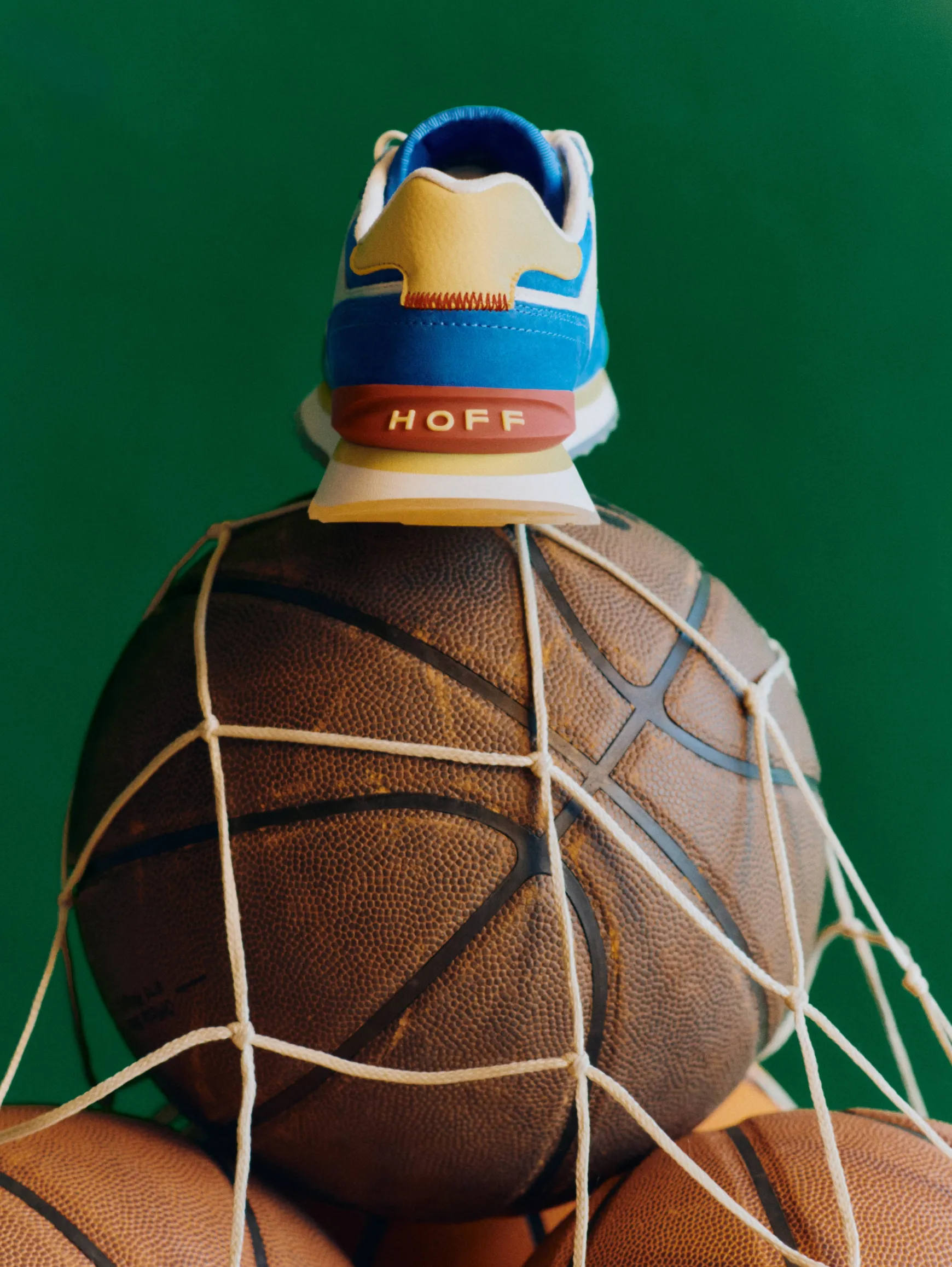 CAERULEUS WOMAN